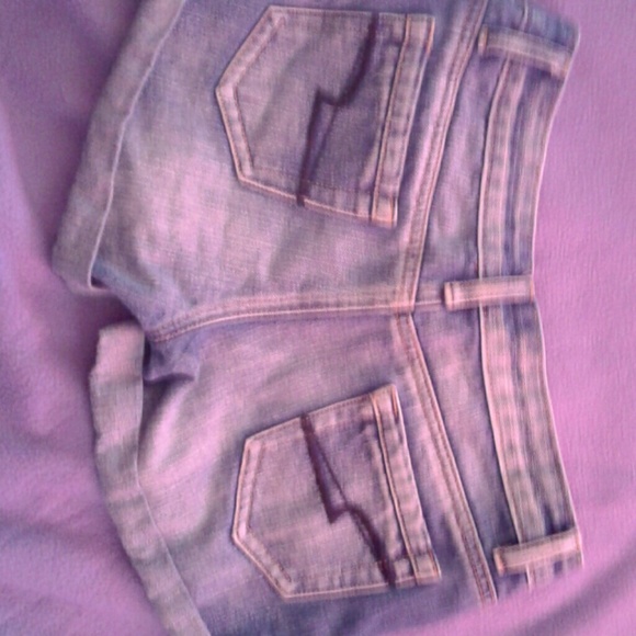 Shorts - Picture 2 of 2